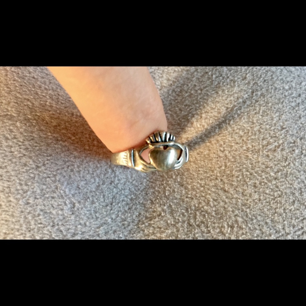 Sterling Silver Irish Claddagh Ring Size 6